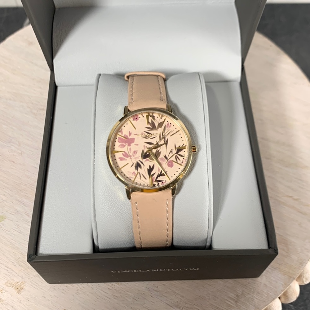 NIB Vince Camuto  FLORAL-PRINT LEATHER-BAND WATCH Water Resistance